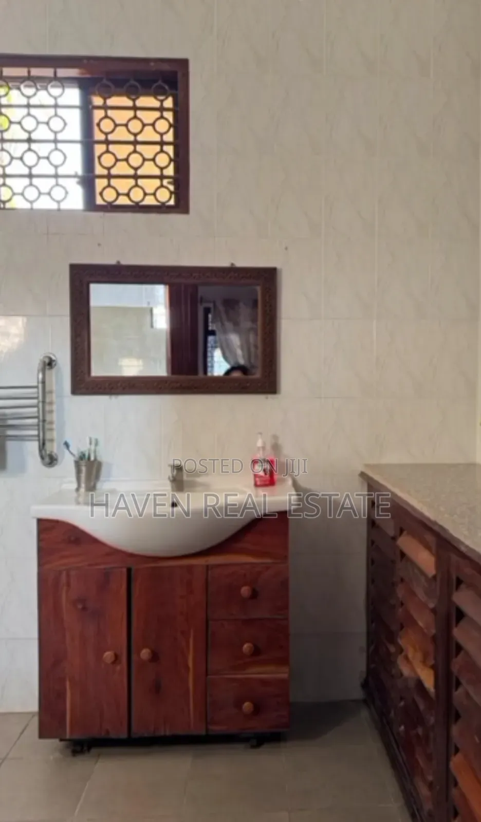 Furnished 4bdrm House in Mjini for rent