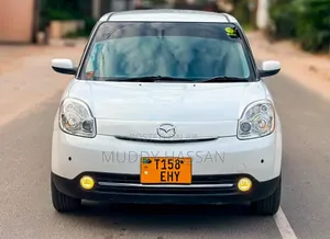 Mazda Verisa 2008 White