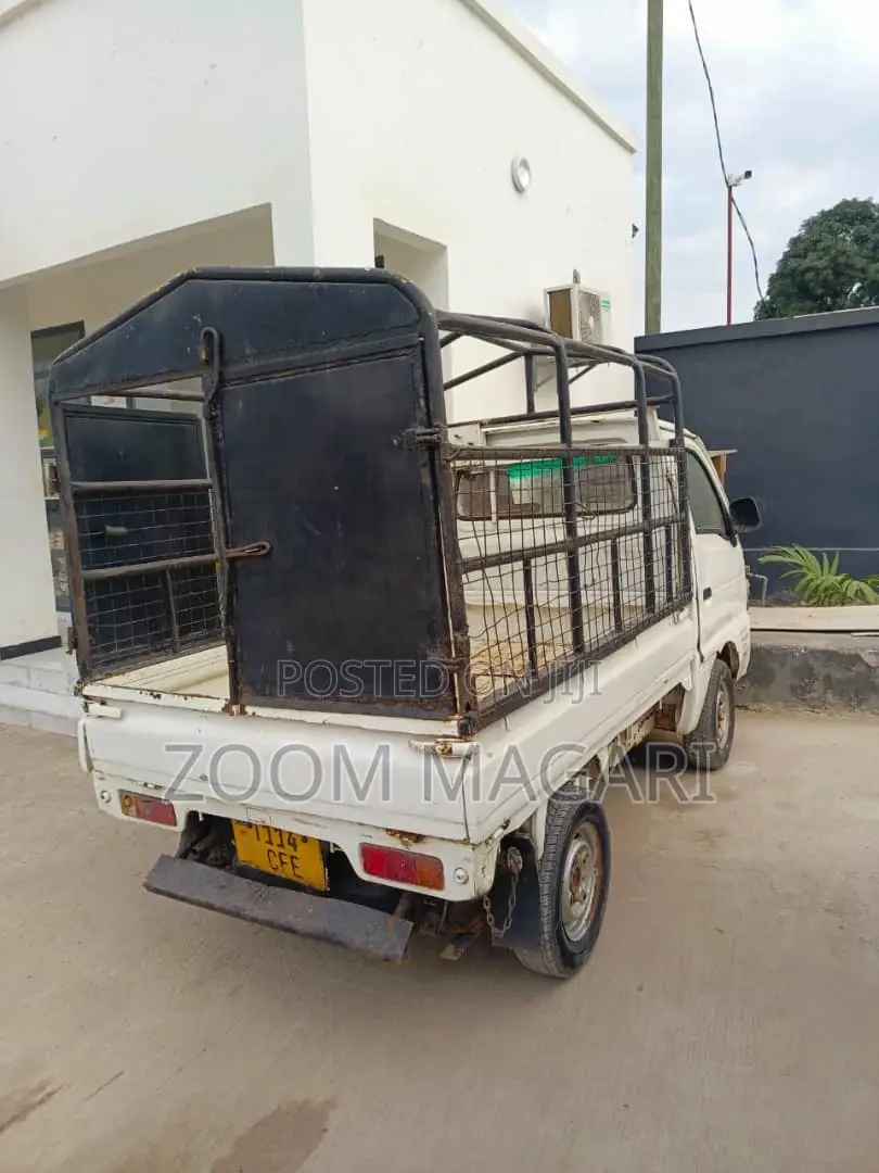 Suzuki Carry