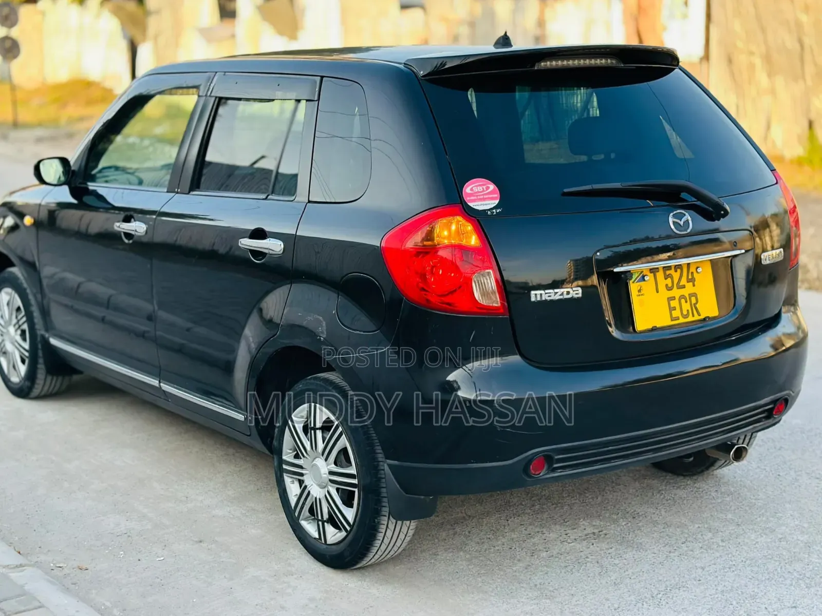 Mazda Verisa 2009 Black