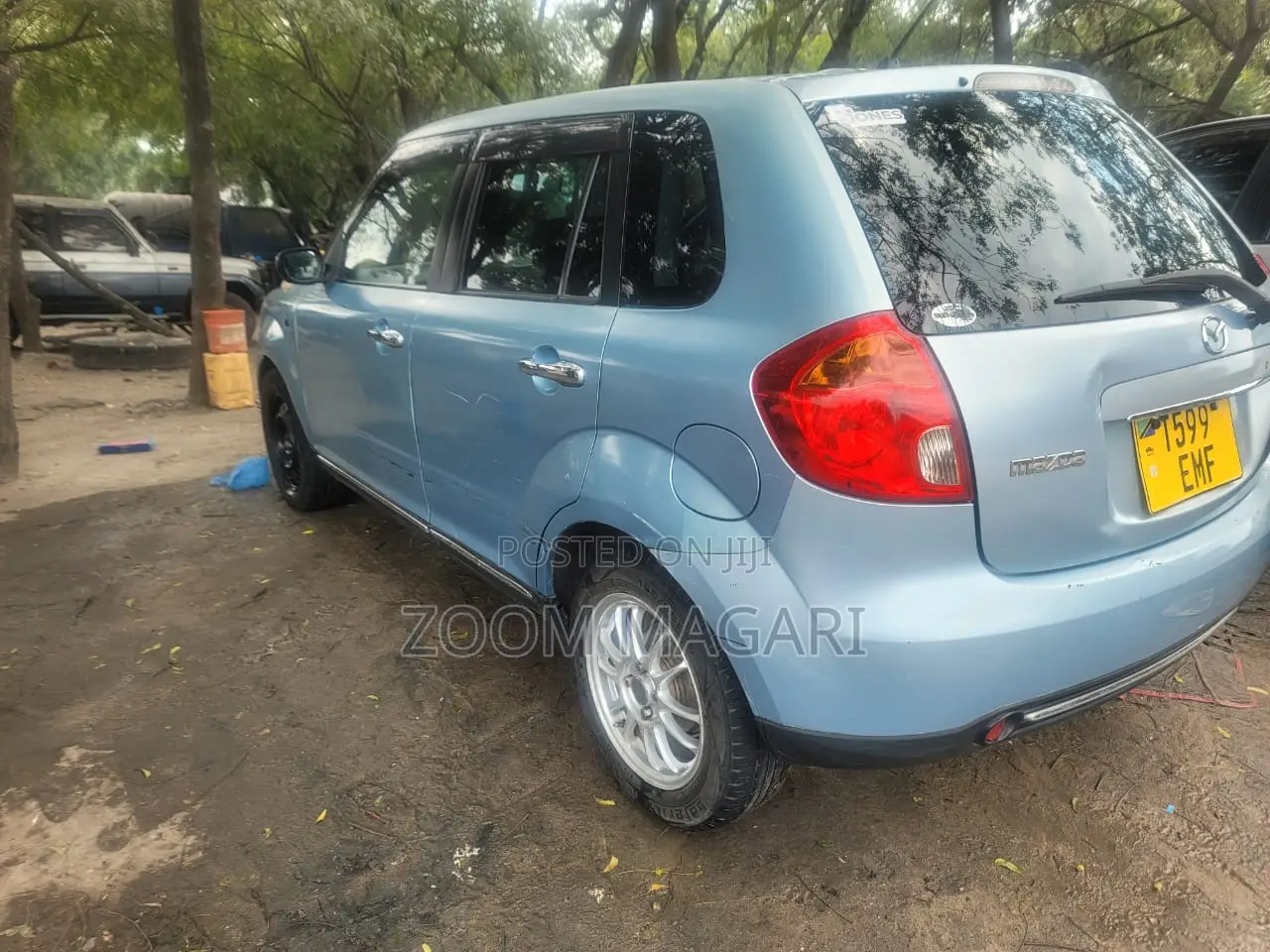 Mazda Verisa 2009 Blue