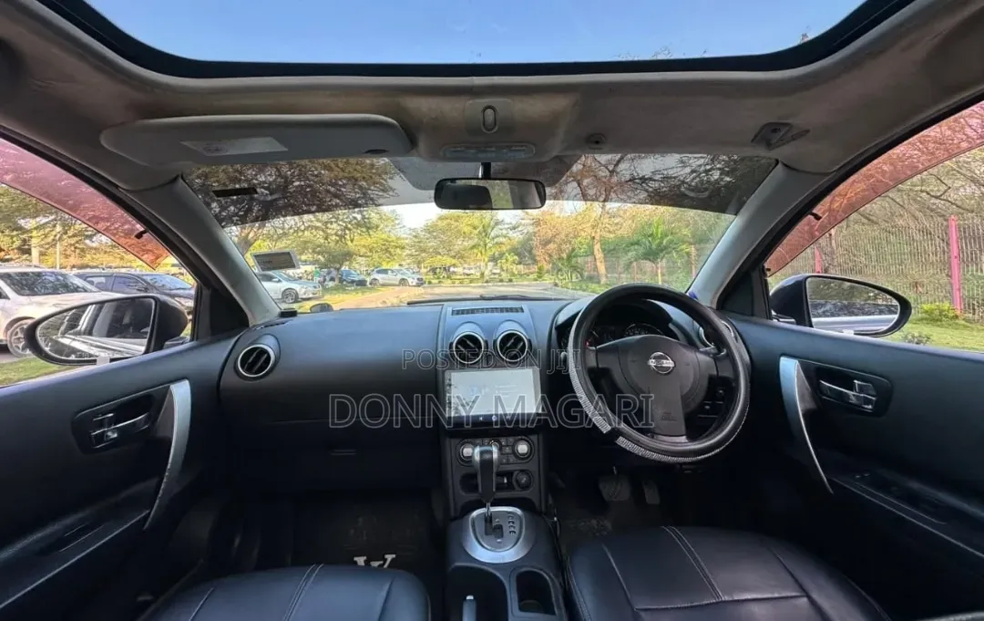 Nissan Dualis 2010 Black