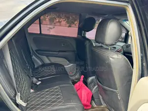 Toyota Harrier 2006 Black
