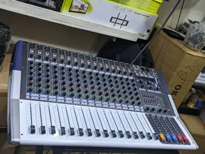 Acs Powerd Mixer 16ch