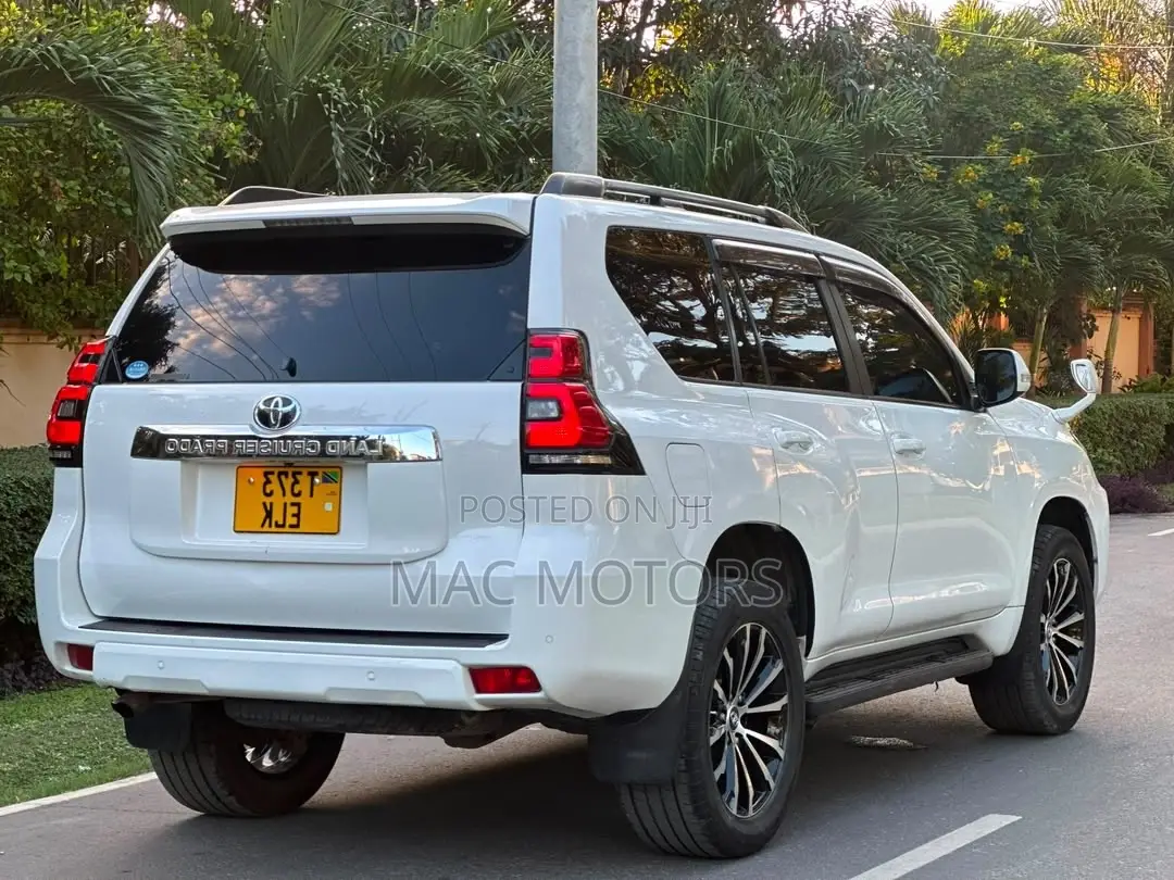 Toyota Land Cruiser Prado 2020 White