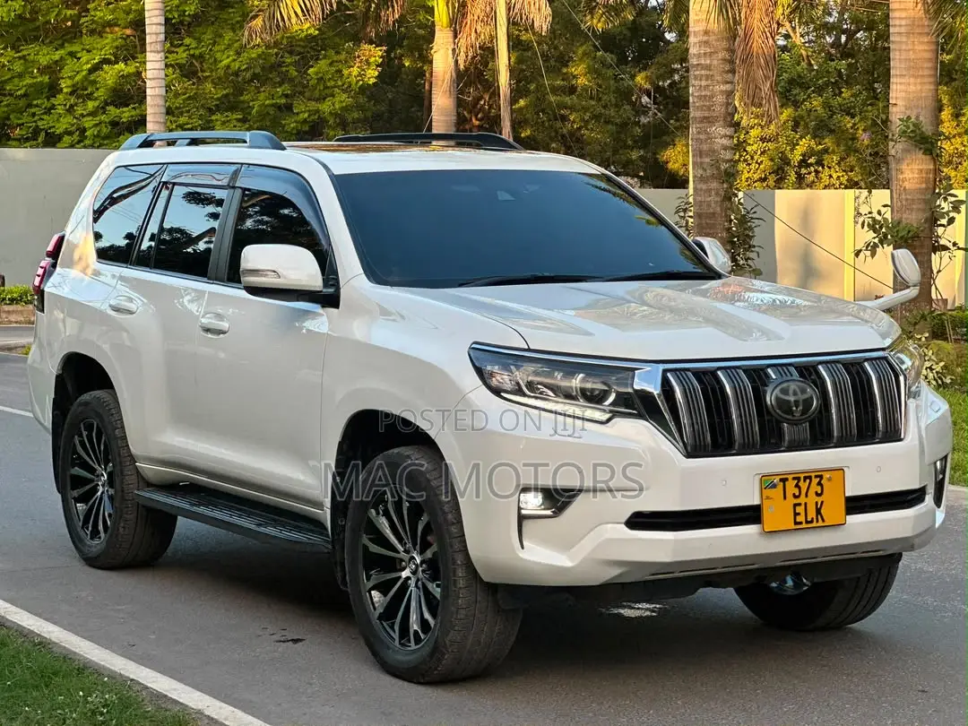 Toyota Land Cruiser Prado 2020 White