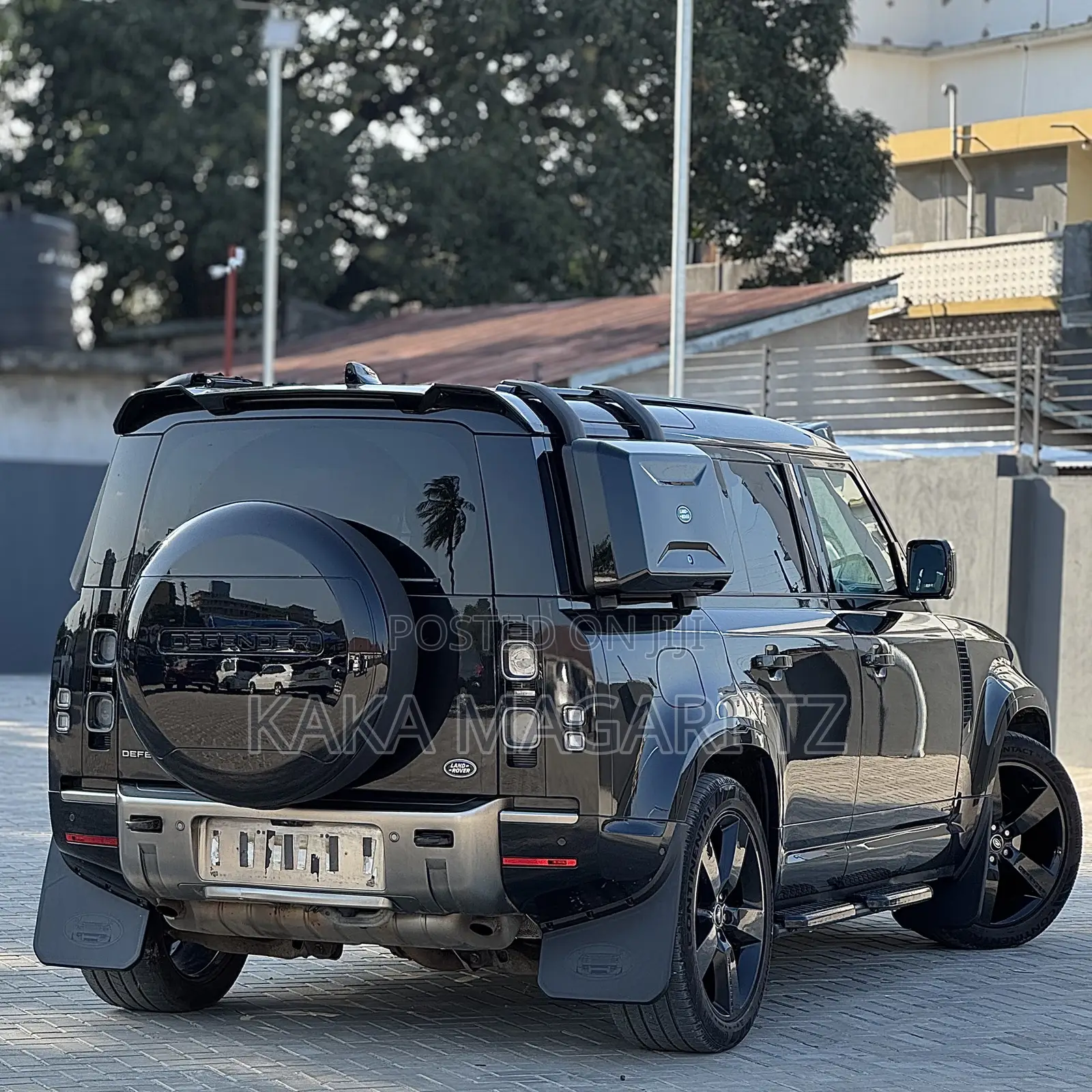 Land Rover Defender 2021 Black