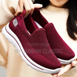 New Ladies Jogging