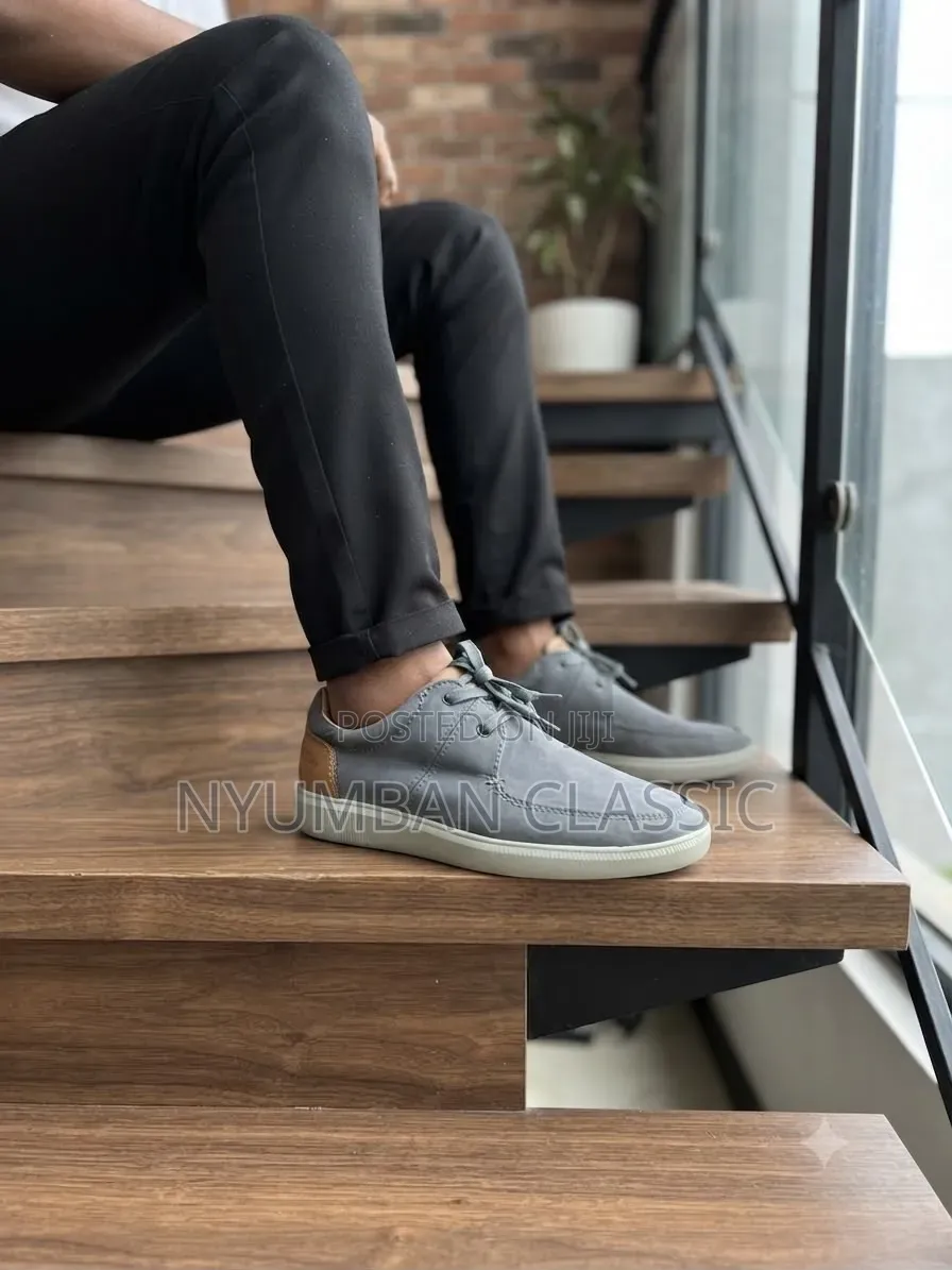 Casual Flat Clarks Shoes