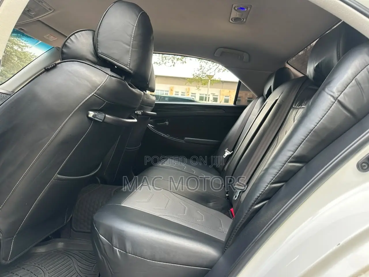 Toyota Crown 2004 White