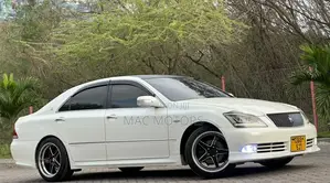 Toyota Crown 2004 White