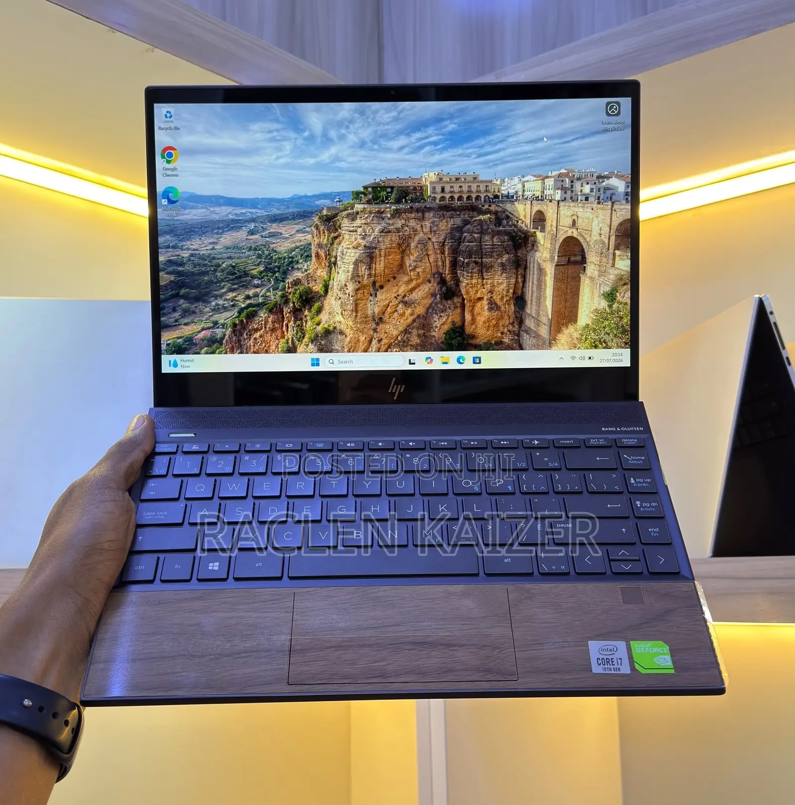 New Laptop HP Envy 13 8GB Nvidia SSD 512GB