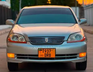 Toyota Mark II 2004 Silver
