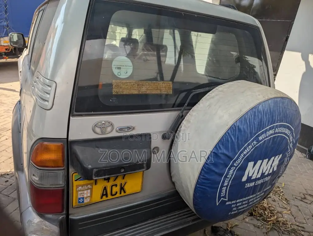 Toyota Land Cruiser Prado 2002 Silver