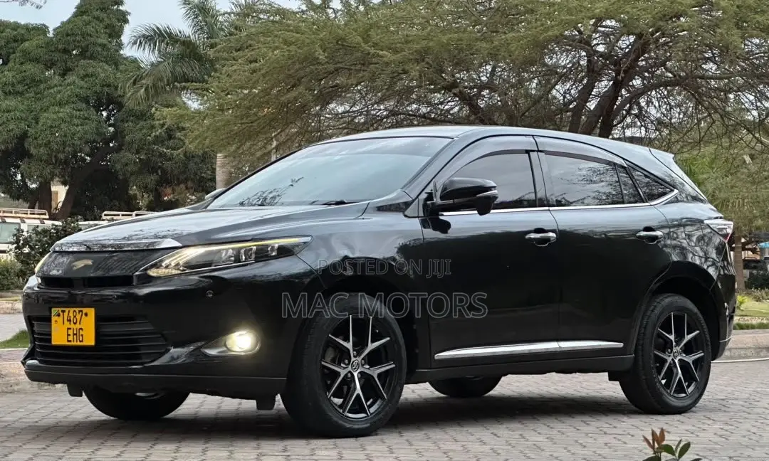 Toyota Harrier 2017 Black