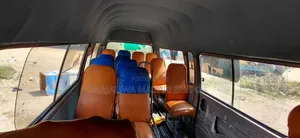 Toyota HiAce 2006 Silver