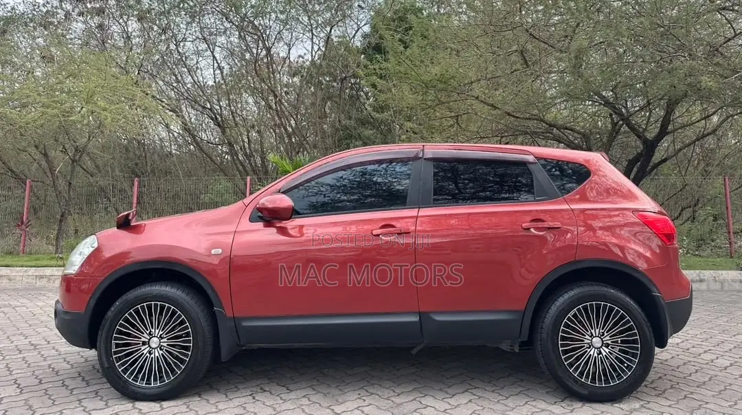 Nissan Dualis 2008 Maroon