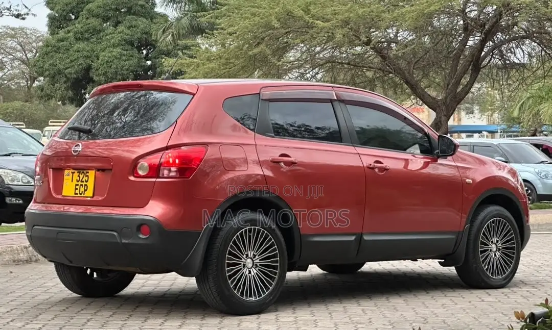 Nissan Dualis 2008 Maroon