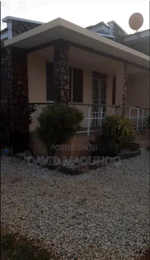 4bdrm House in Usagara for sale