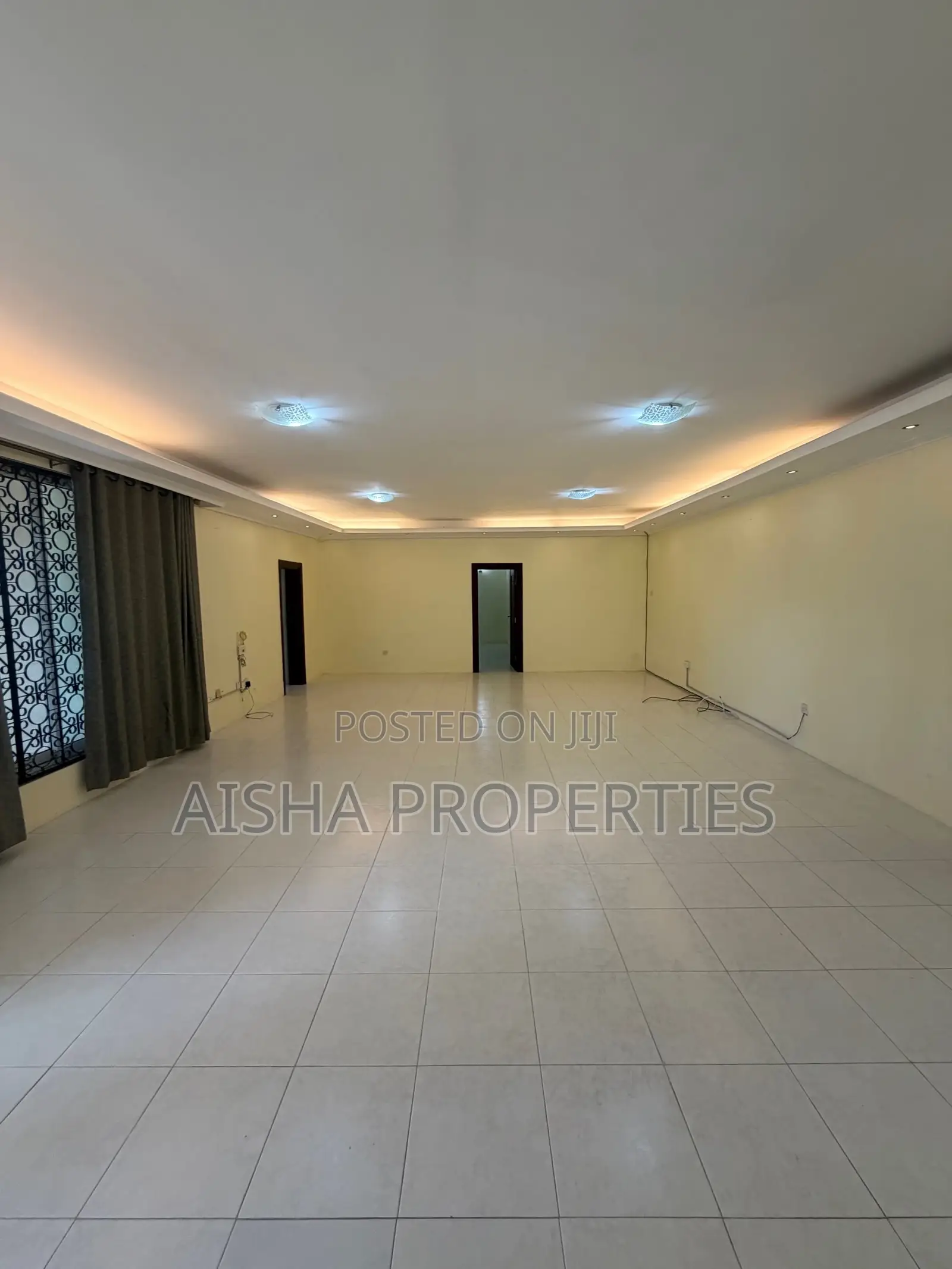5bdrm House in Ada Estate for rent