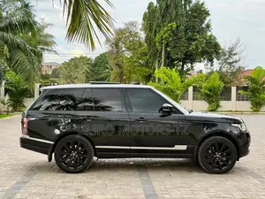 Land Rover Range Rover Vogue 2017 Black