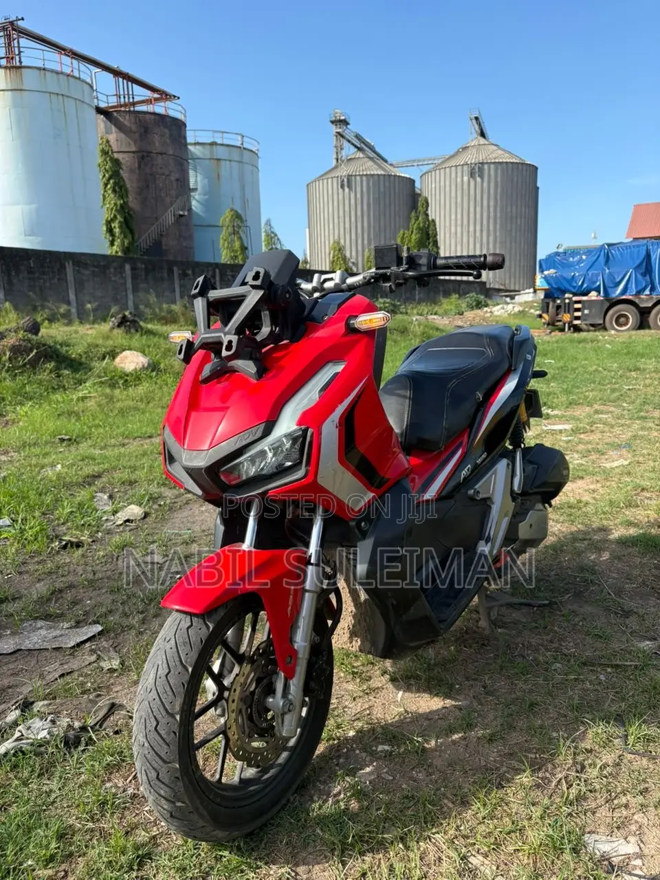 Honda Vario 2023 Red