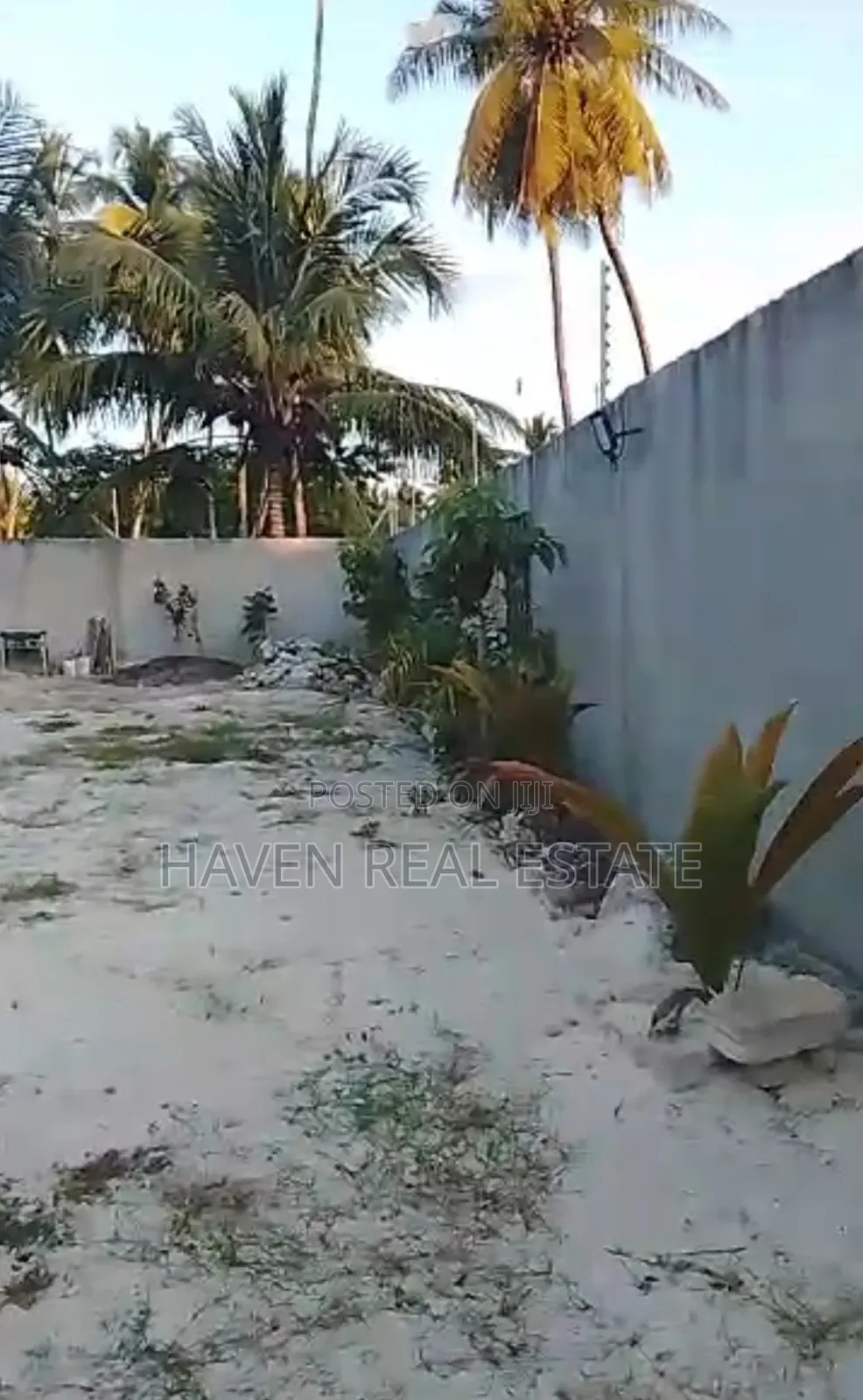 Furnished 2bdrm House in Kaskazini A for sale