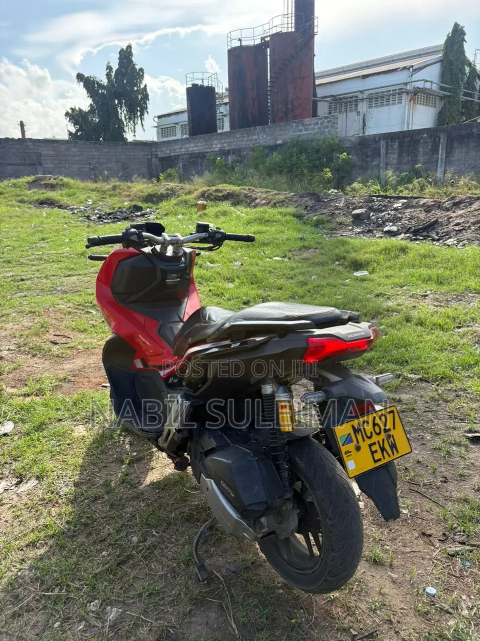 Honda Vario 2023 Red