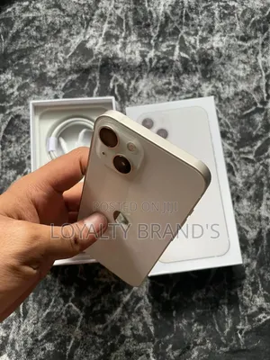 Apple iPhone 13 128 GB