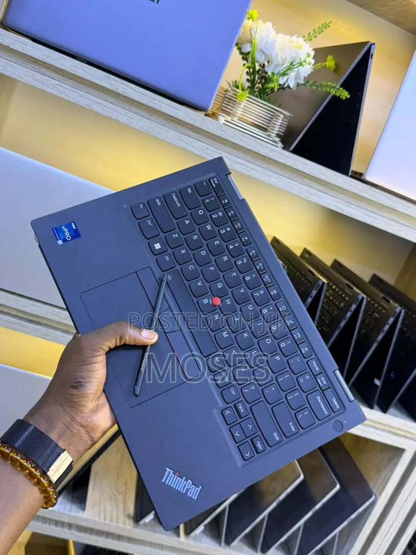 Laptop Lenovo ThinkPad X13 Gen 2 32GB Intel Core i7 SSD 512GB