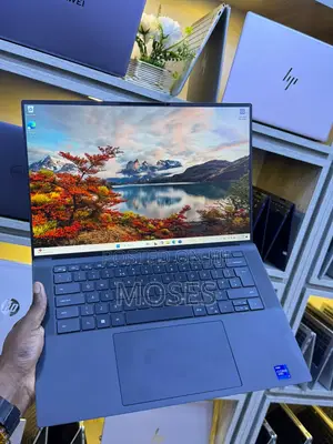Laptop Dell Precision 5560 16GB Intel Core i7 SSD 512GB
