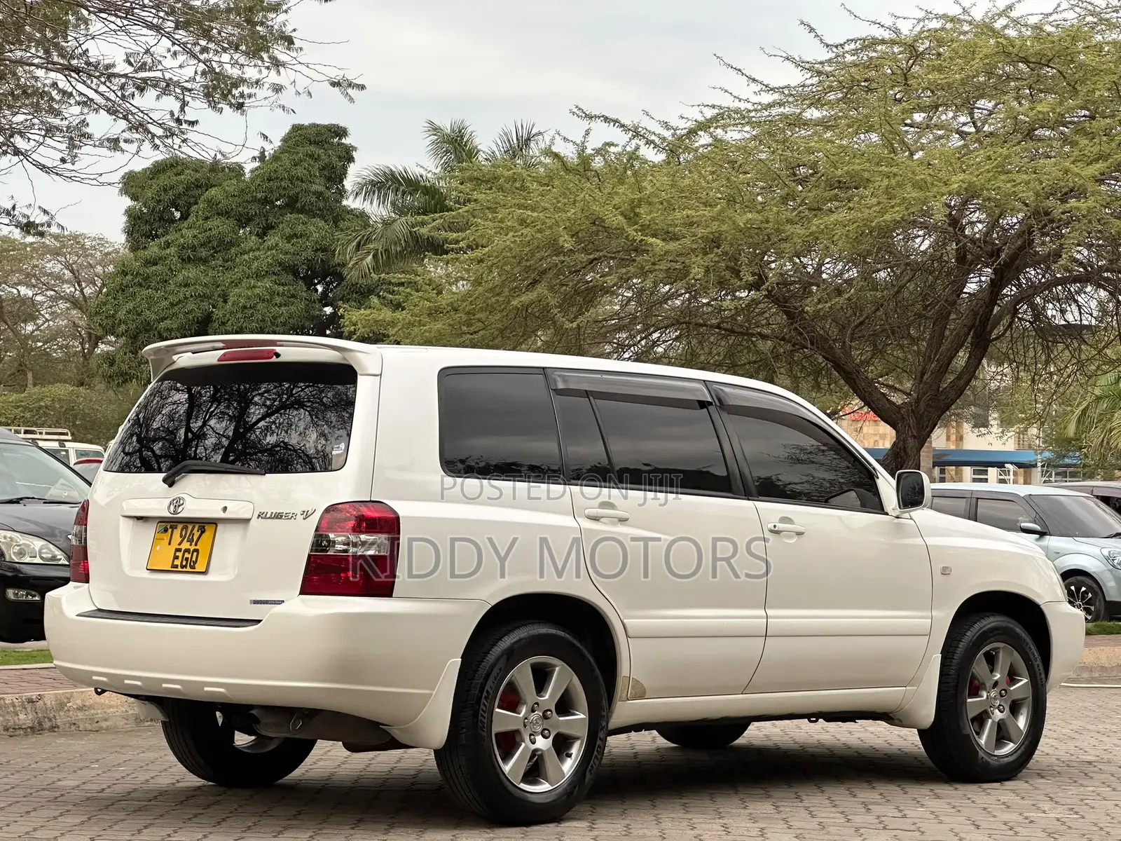 Toyota Kluger 2004 Pearl