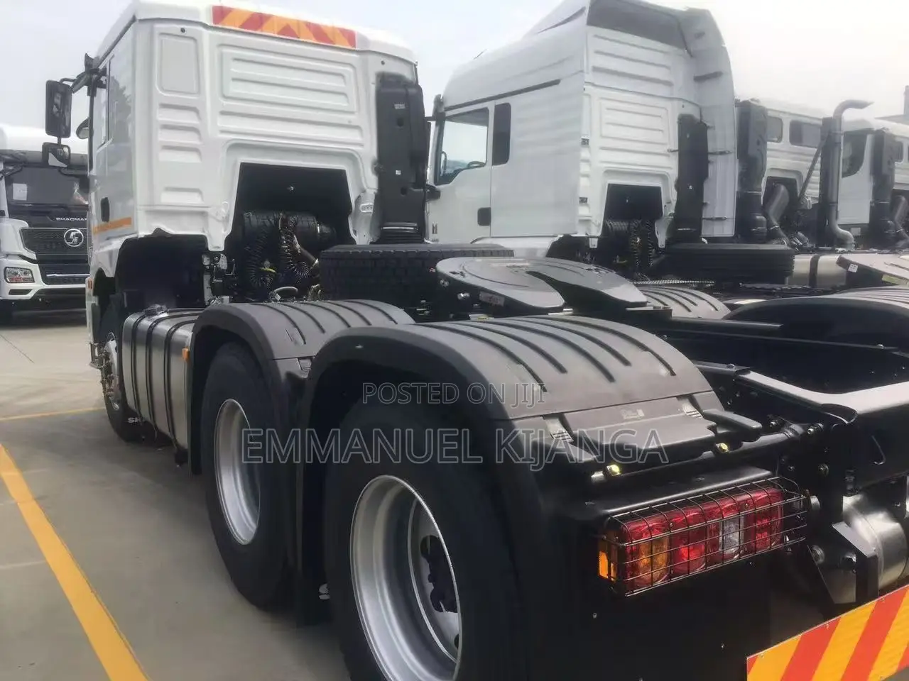 Shacman 6x4 H3000 400hp Tractor Truckd