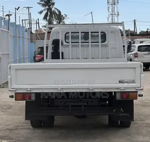 Long Mitsubishi Canter Automatic