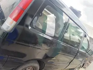 Toyota Noah 2003 Black