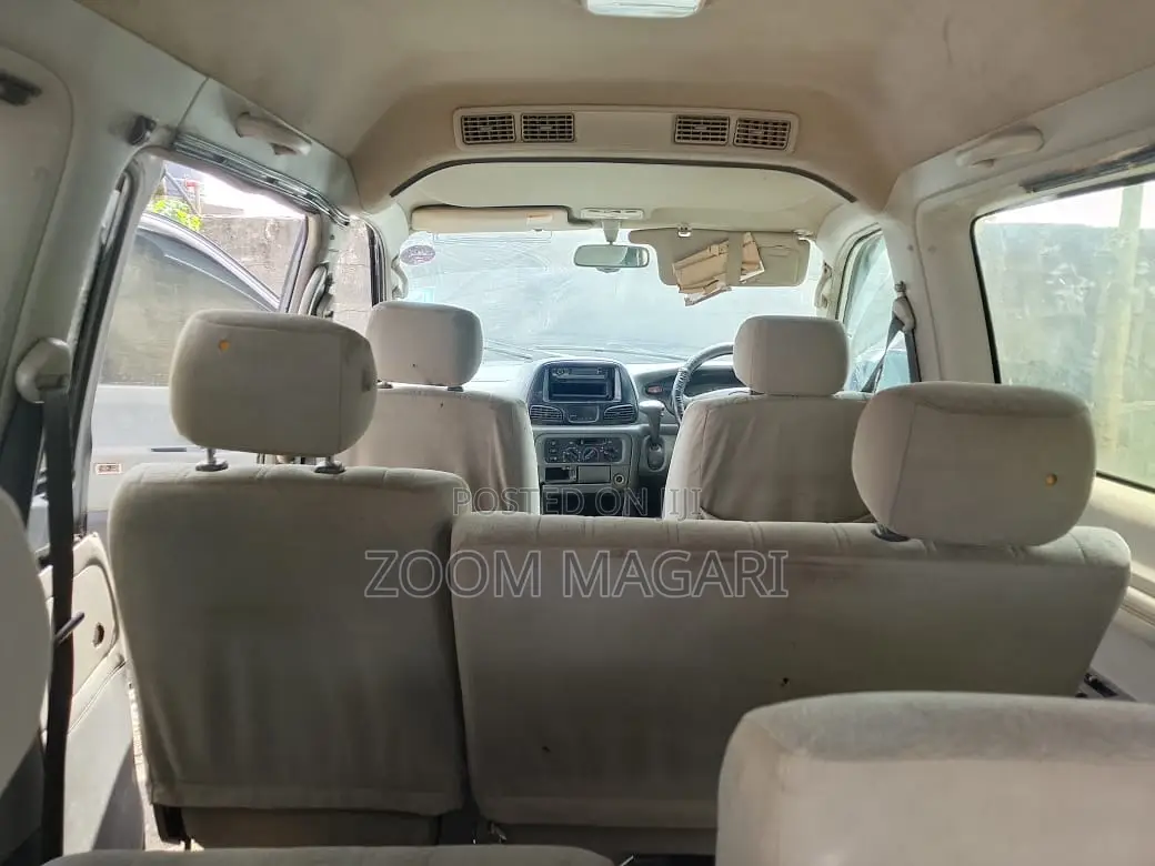 Toyota Noah 2003 Black