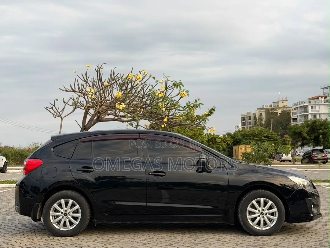 Subaru Impreza 2.0i Hatchback 2012 Black