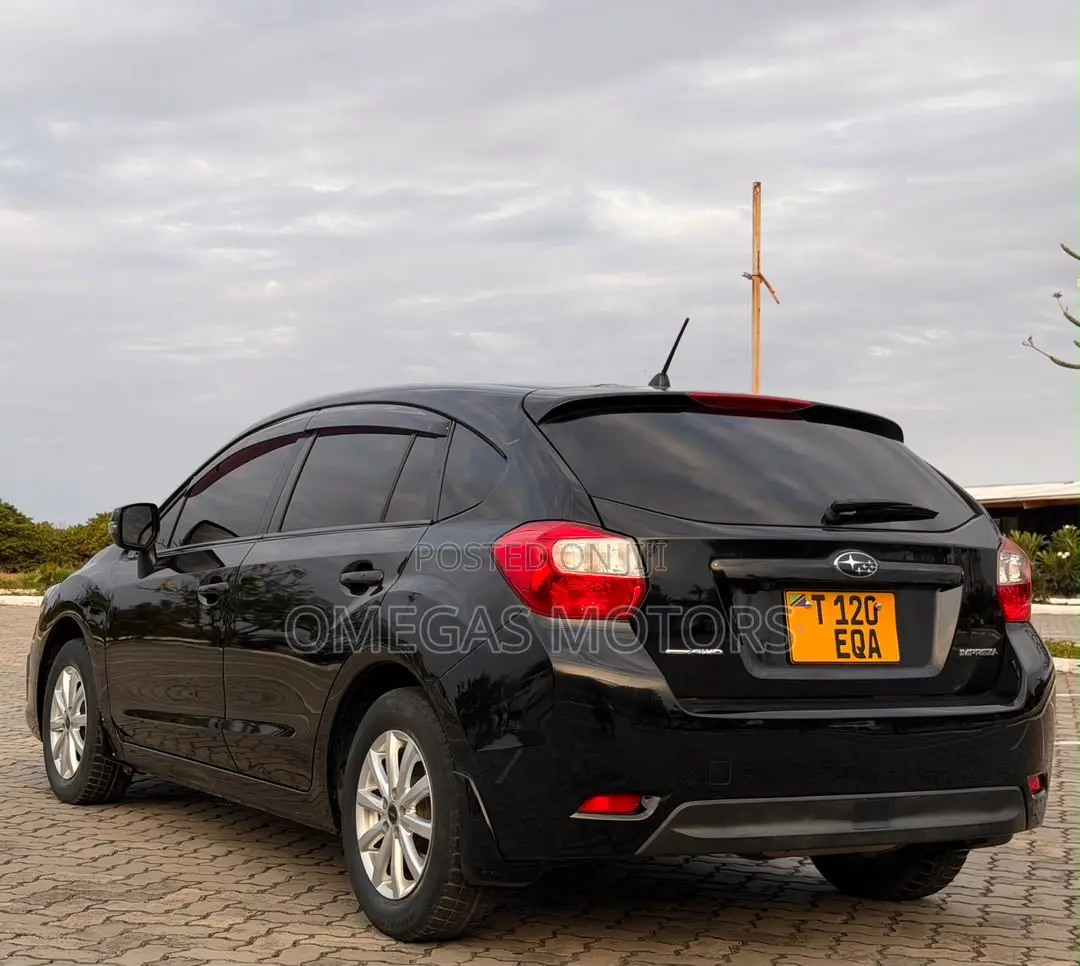 Subaru Impreza 2.0i Hatchback 2012 Black
