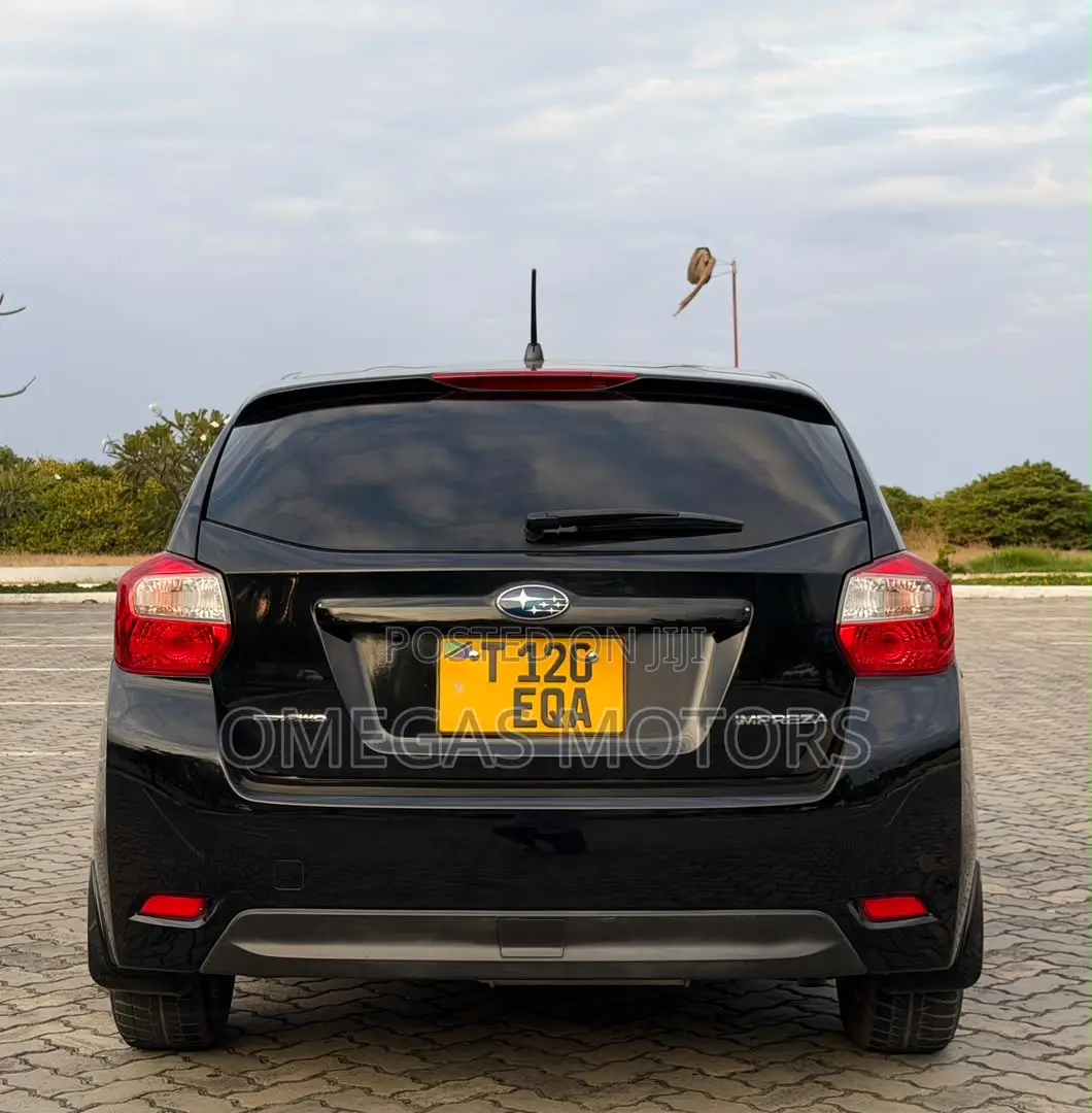 Subaru Impreza 2.0i Hatchback 2012 Black