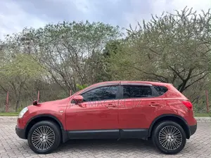 Nissan Dualis 2008 Maroon