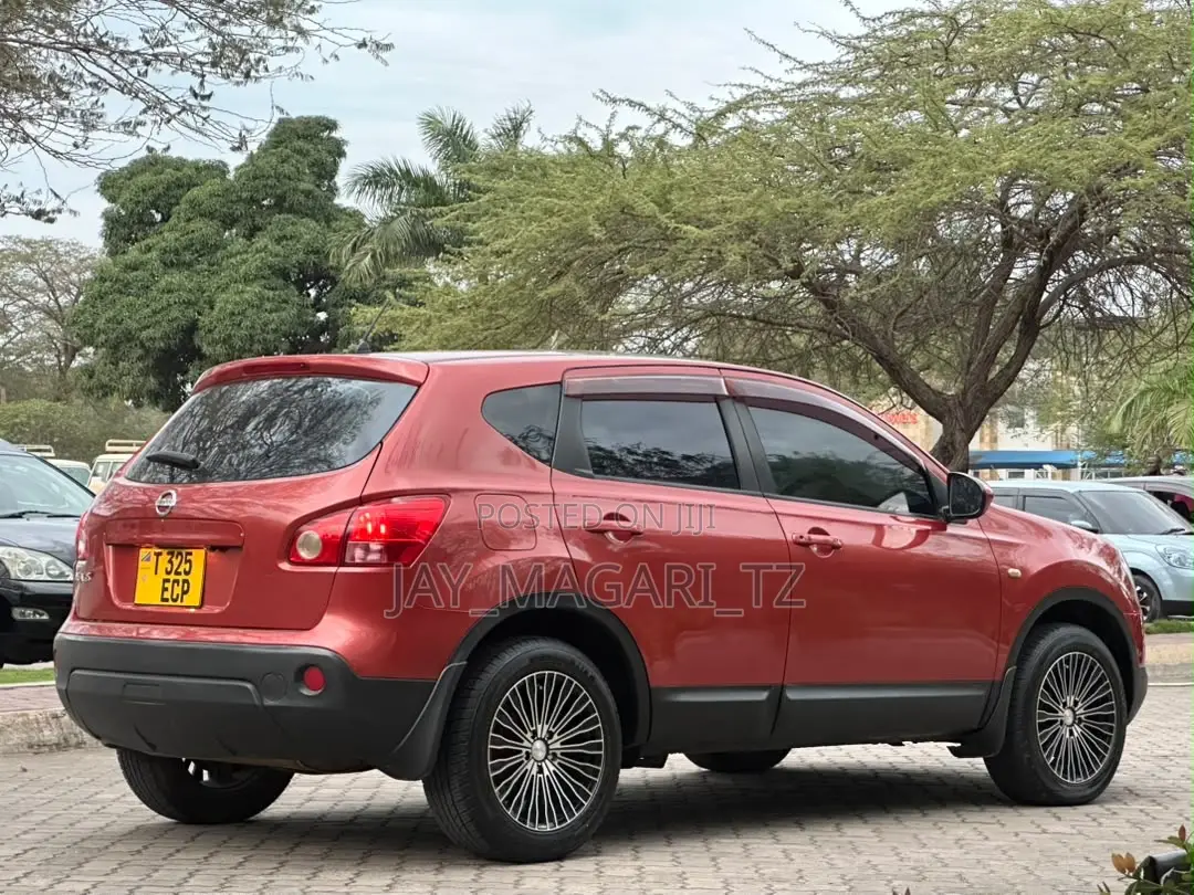 Nissan Dualis 2008 Maroon