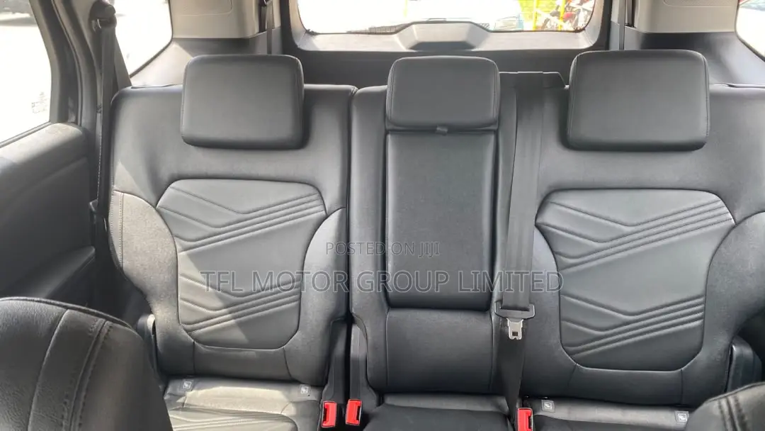 Ford Everest 2023 Black