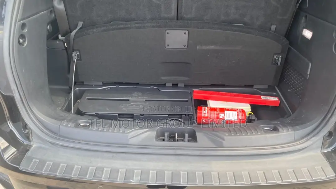 Ford Everest 2023 Black