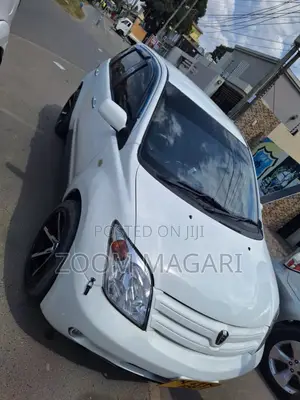 Toyota IST 2005 White