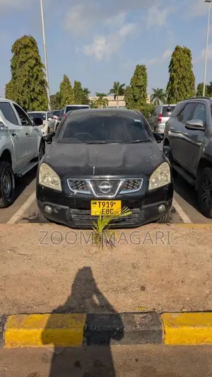 Nissan Dualis 2011 Black