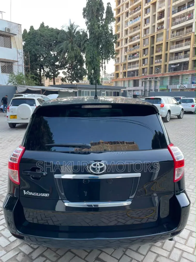 Toyota Vanguard 2009 Black