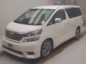Toyota Vellfire 2011 White