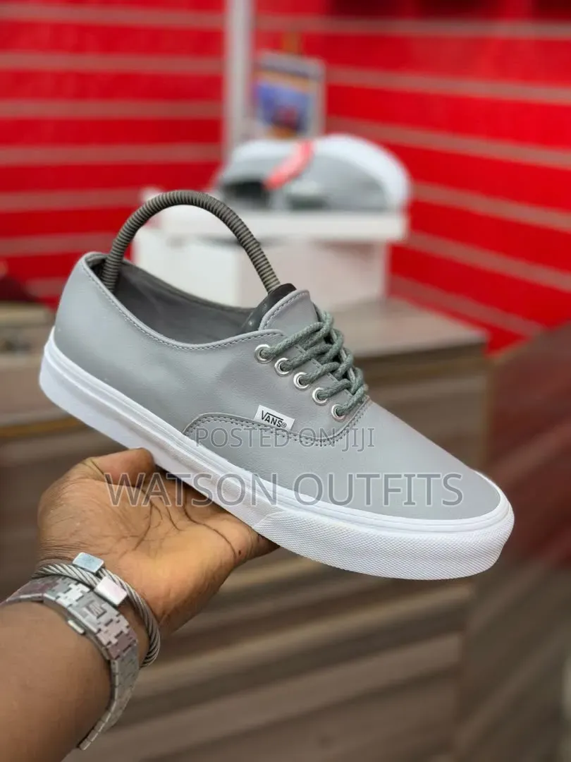 Pure and Original Leather Vans Shoes or Vans Za Leather Materials