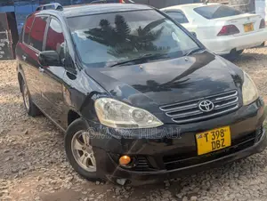 Toyota Ipsum 2005 Black