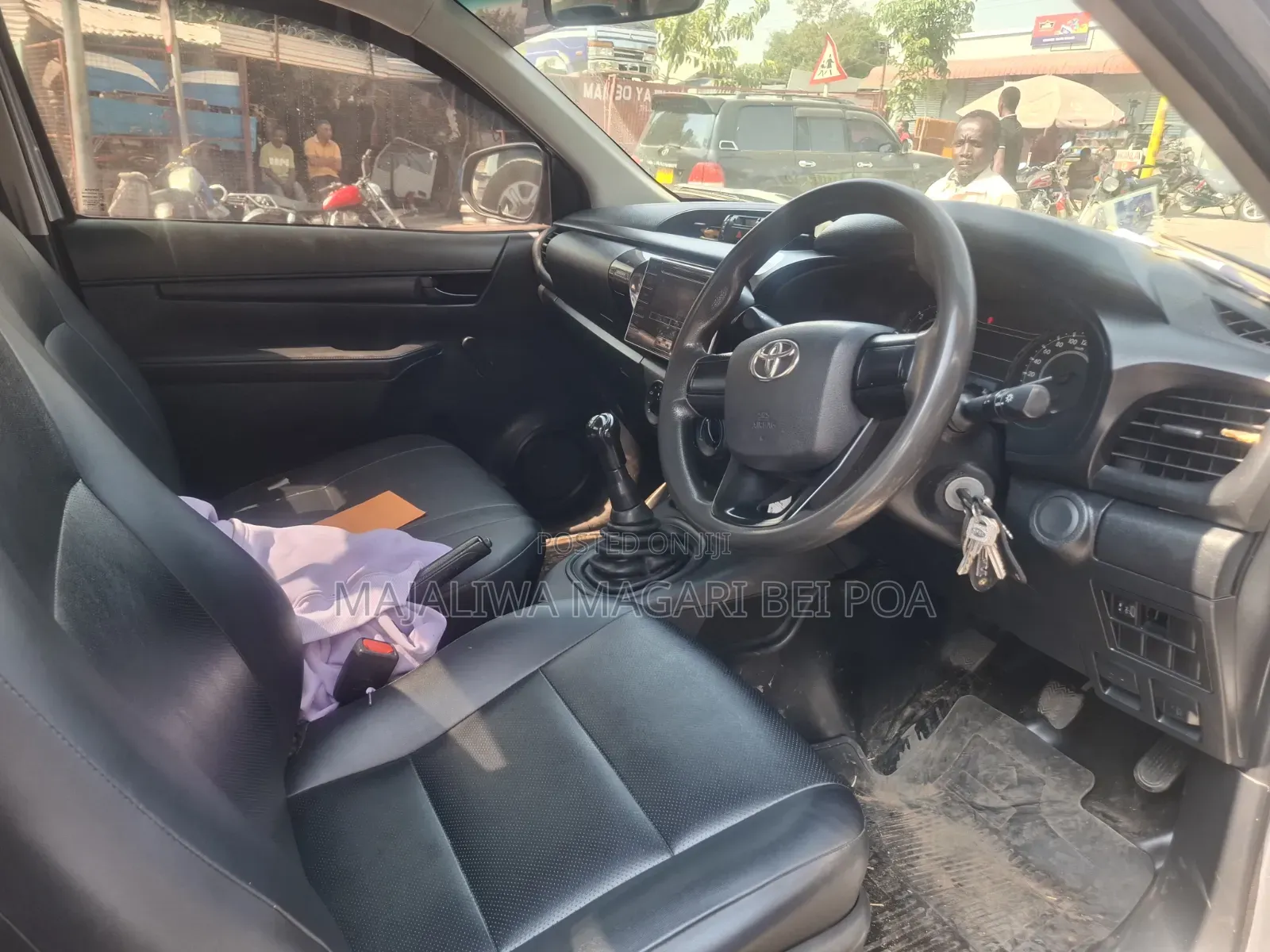 Toyota Hilux 2018 Gray